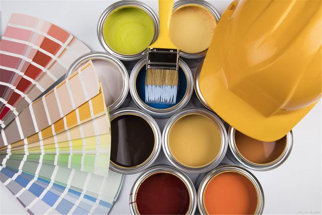 室內乳膠漆：機器調色好還是現場人工調色好？